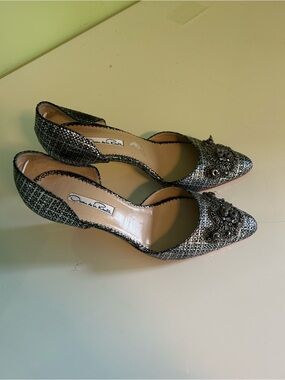 Oscar de la Renta Silver Tweed Pointed-Toe Flats with Jeweled Appliqué